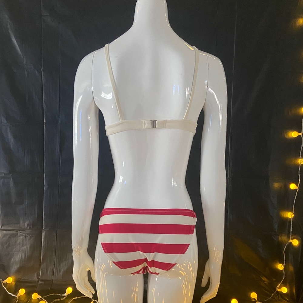 Bathing suit - Picture 2 of 2